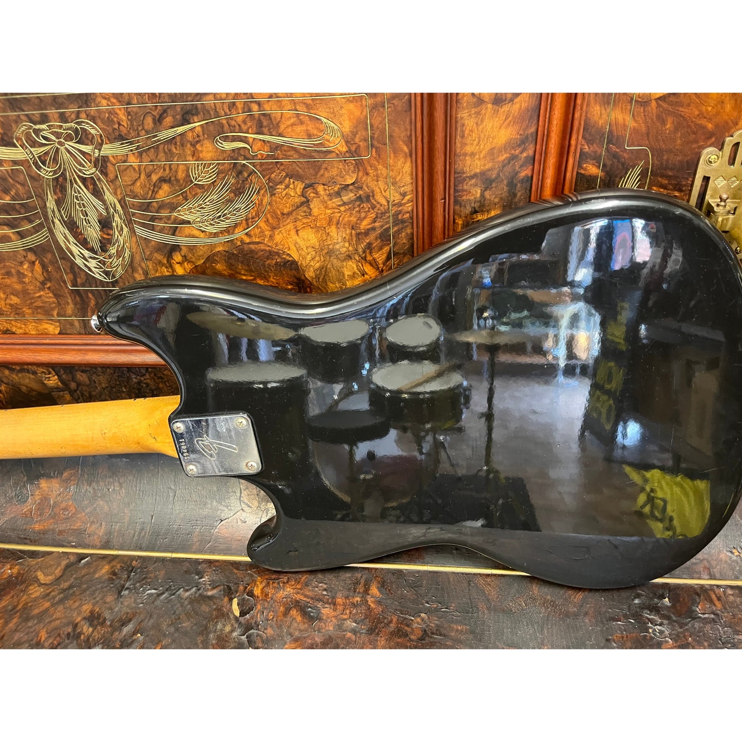 Bass Guitars Fender GIG Guitars