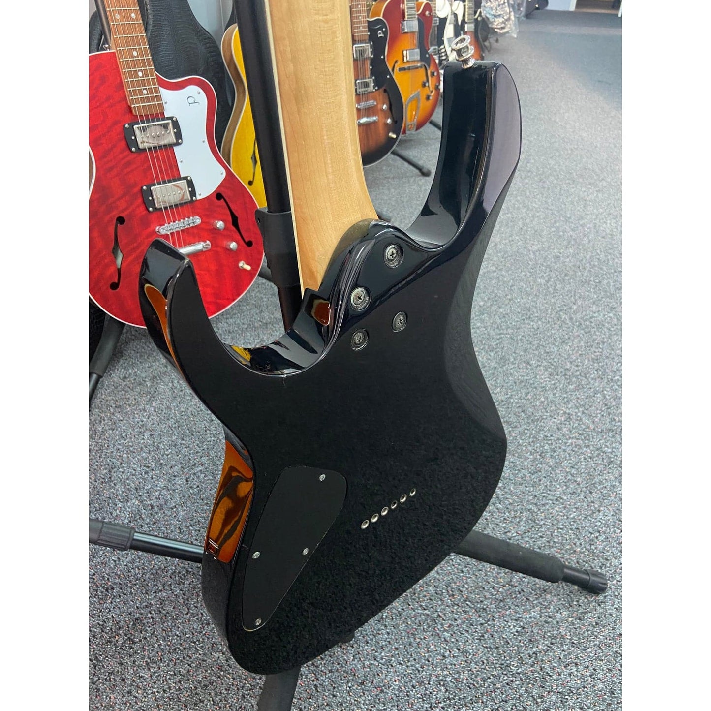 Electric Guitars Ibanez GIG Guitars