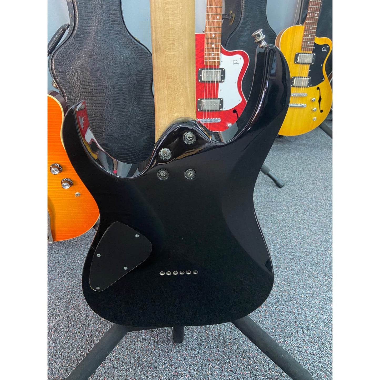 Electric Guitars Ibanez GIG Guitars