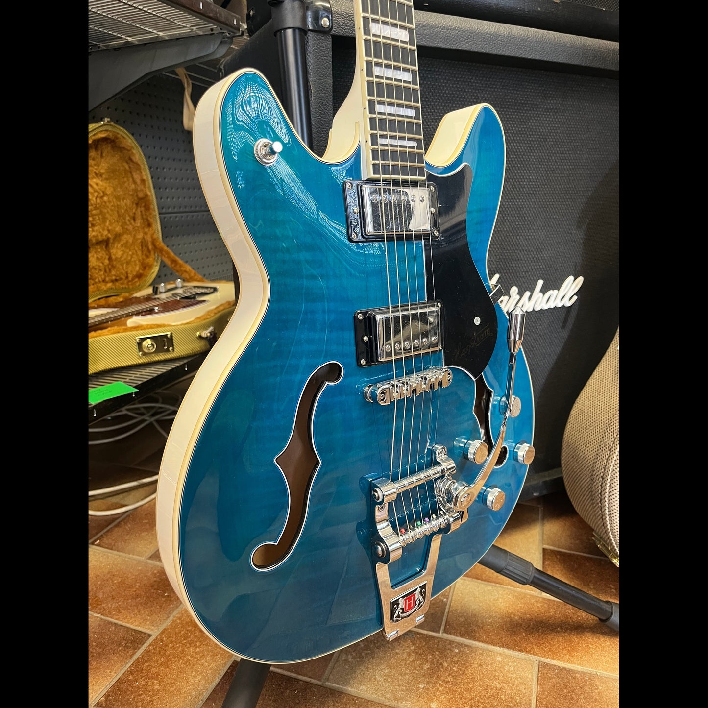 Hagstrom Tremar Viking Deluxe Semi-Hollow Guitar with Branded Hardcase Hagstrom Guitars Semi-Hollow Guitars