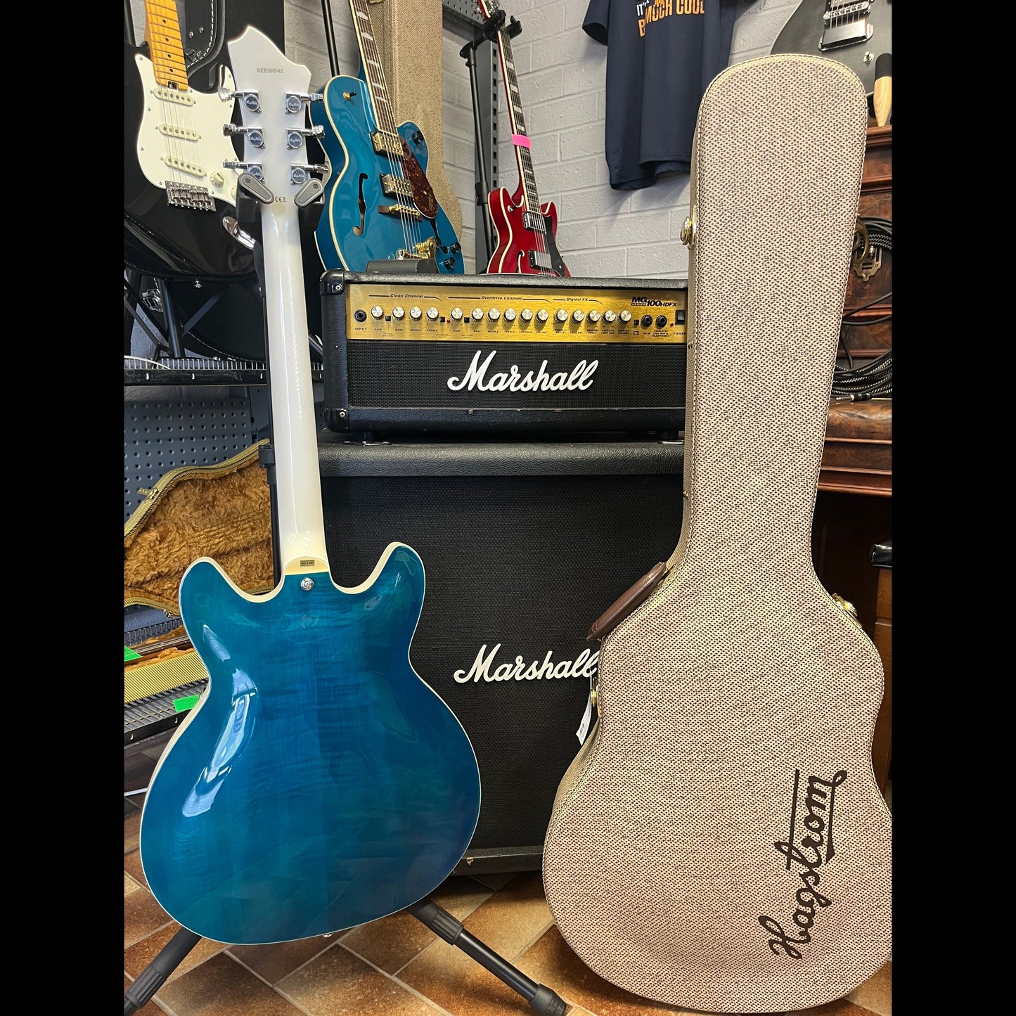 Hagstrom Tremar Viking Deluxe Semi-Hollow Guitar with Branded Hardcase Hagstrom Guitars Semi-Hollow Guitars