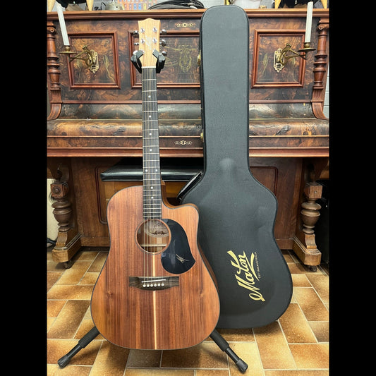 Maton EBW70C Blackwood Dreadnought Cutaway with AP5 PRO Pickup 2024 Maton Acoustic Guitars