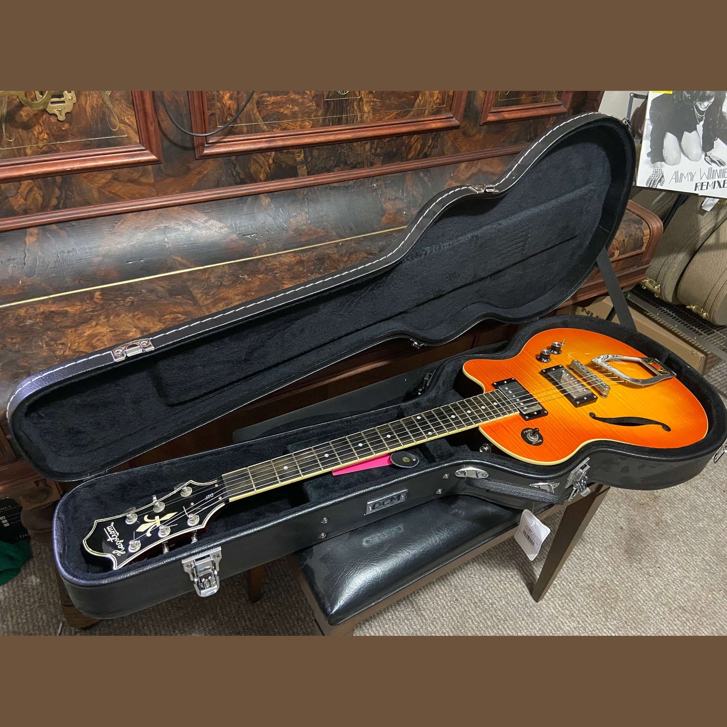 Hagstrom 2007 Limited Edition D2F Deluxe-F Mandarin Burst