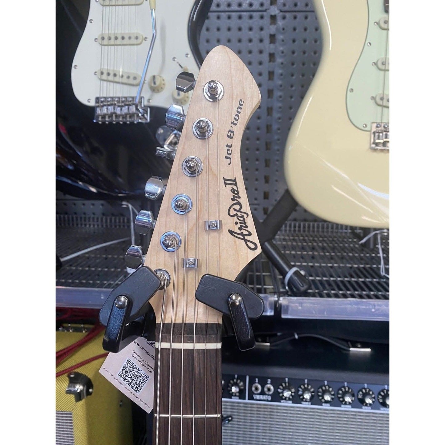 Electric Guitars Aria GIG Guitars