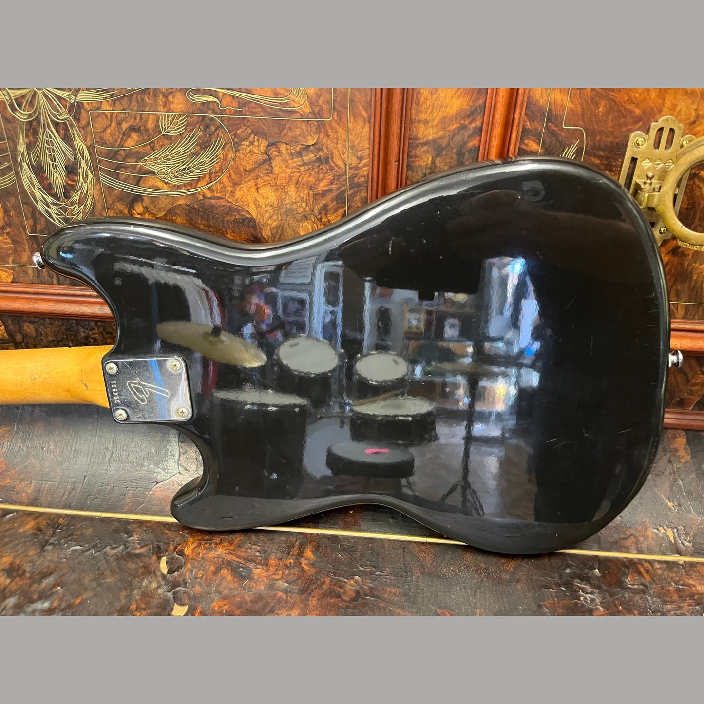 Bass Guitars Fender GIG Guitars