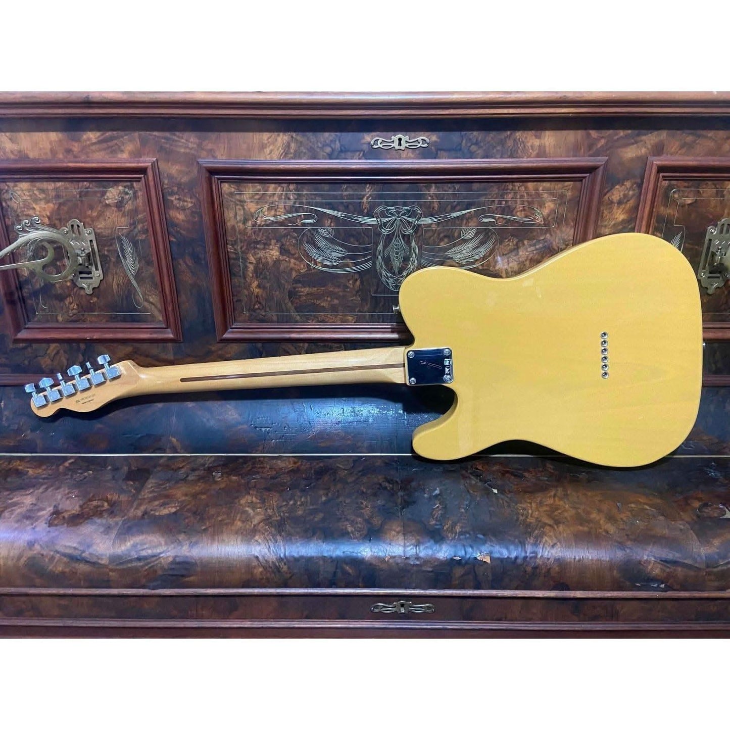 Electric Guitars Fender GIG Guitars