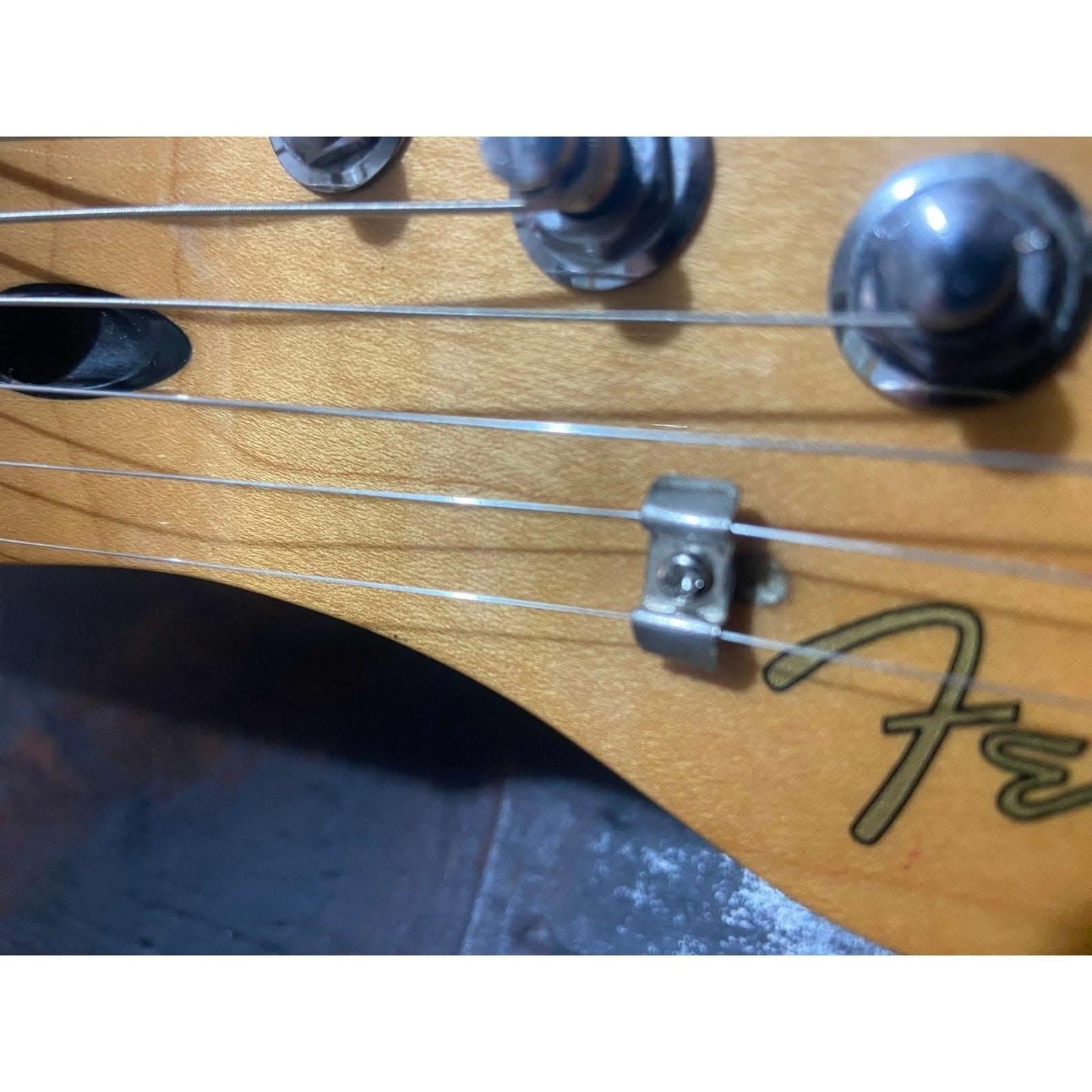 Electric Guitars Fender GIG Guitars