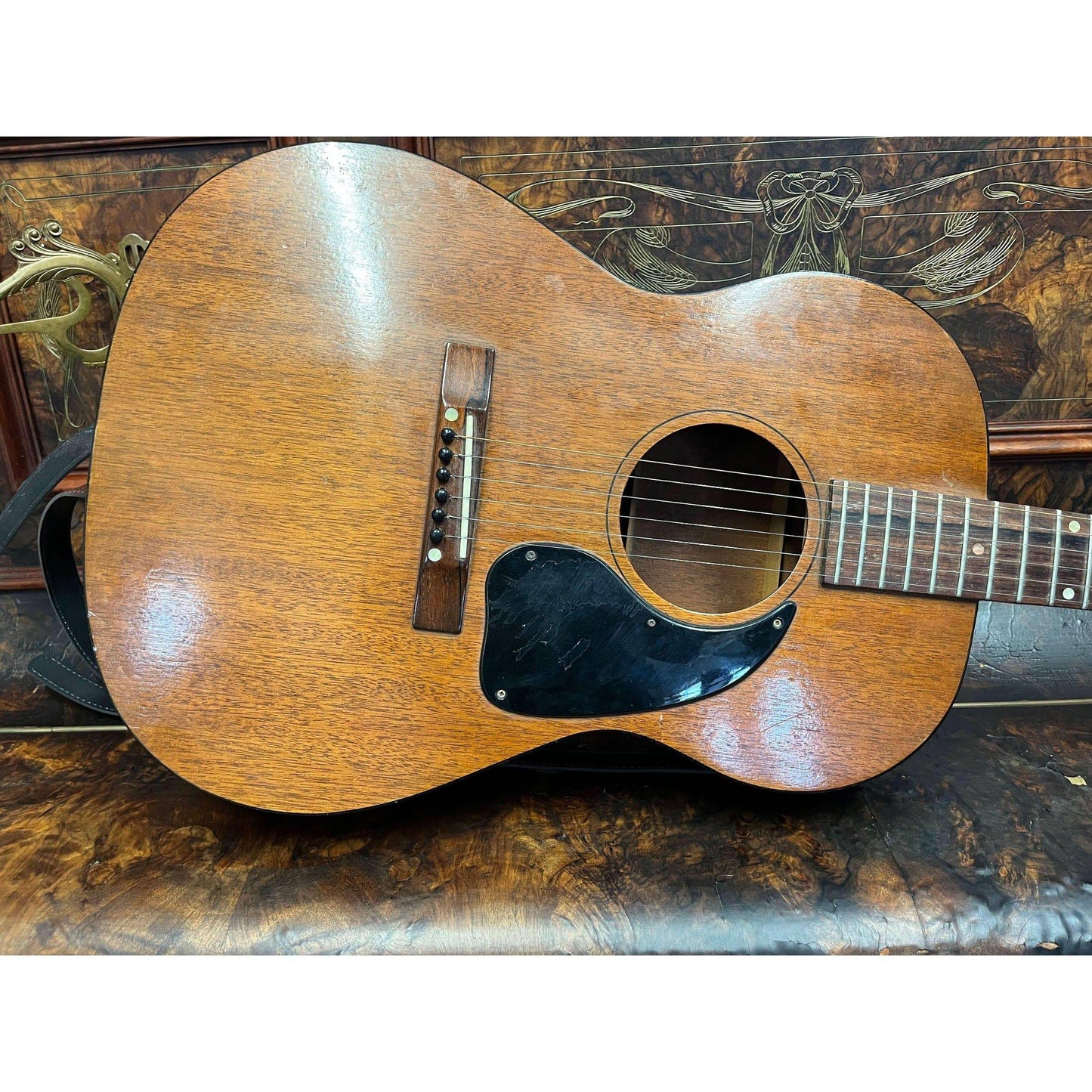 1959 Gibson LG-0 Acoustic Guitar - Fair Condition, Vintage Sound Gibson Acoustic Guitars