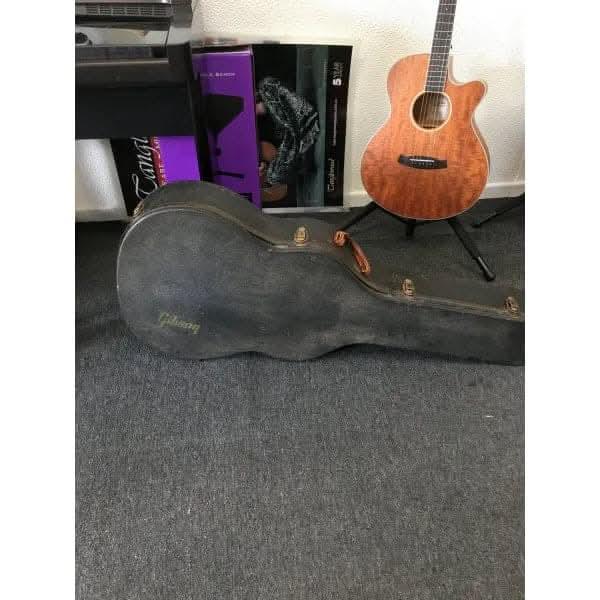 Acoustic Guitars Gibson GIG Guitars