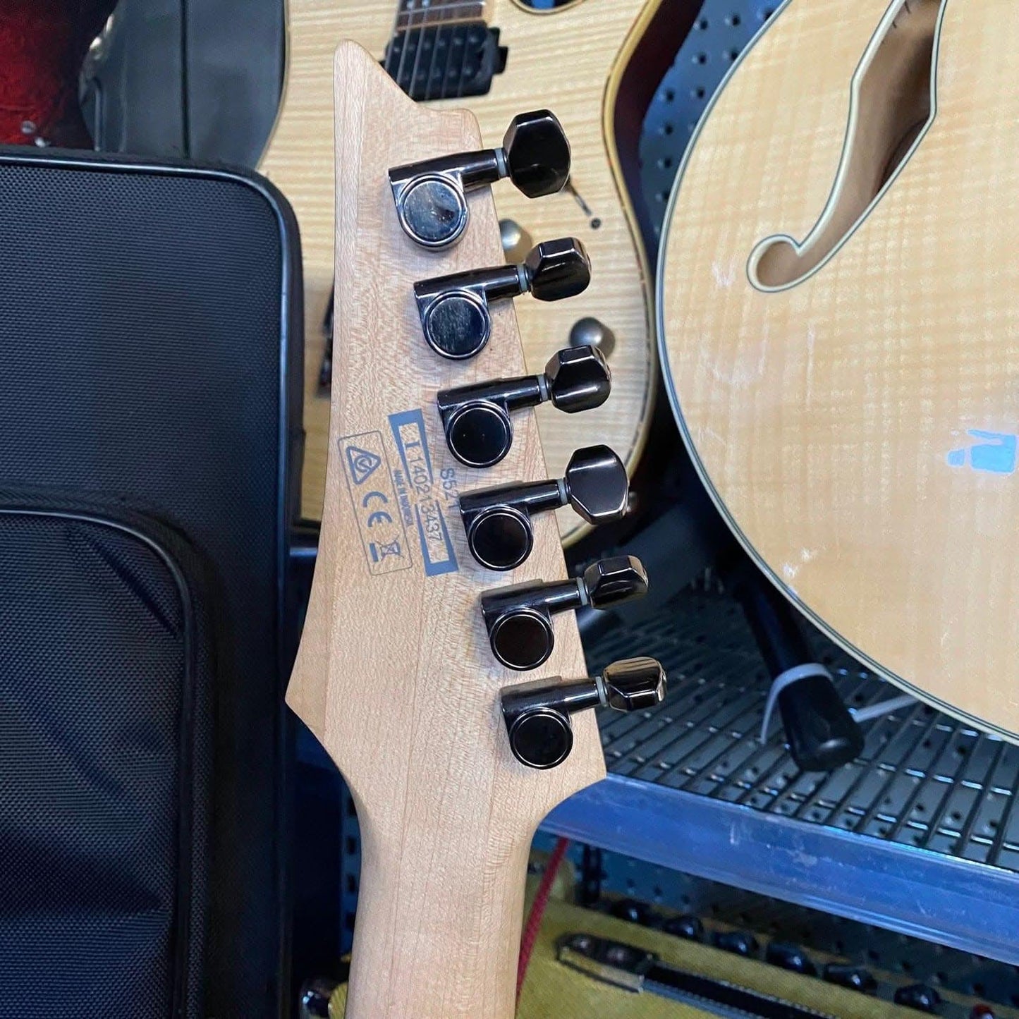 Electric Guitars Ibanez GIG Guitars