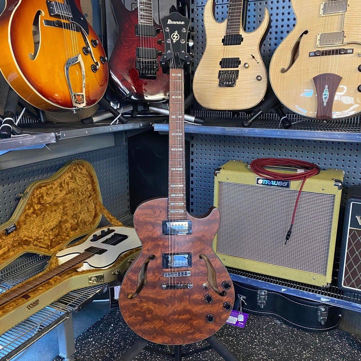 Semi-Hollow Guitars Ibanez GIG Guitars
