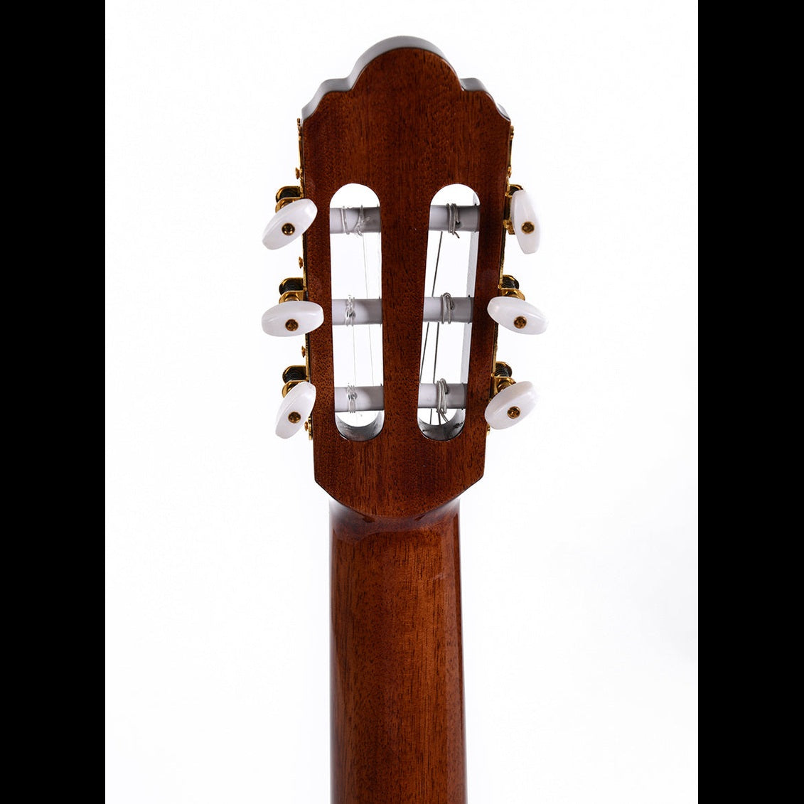 Sigma CM‑2 – Classical Guitar with Solid Cedar Top