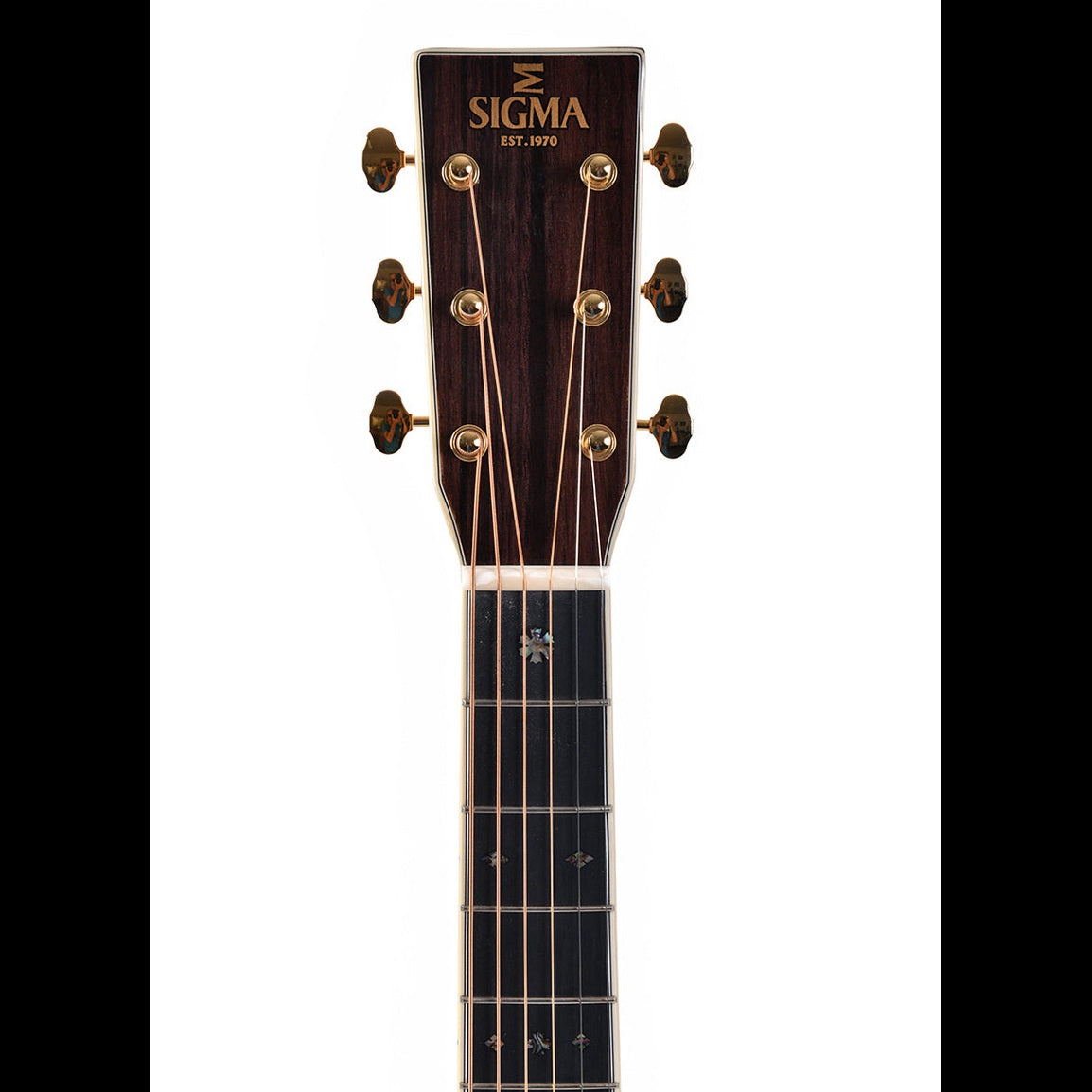 Sigma DT‑42 – Solid Sitka Spruce Top Dreadnought Acoustic Guitar