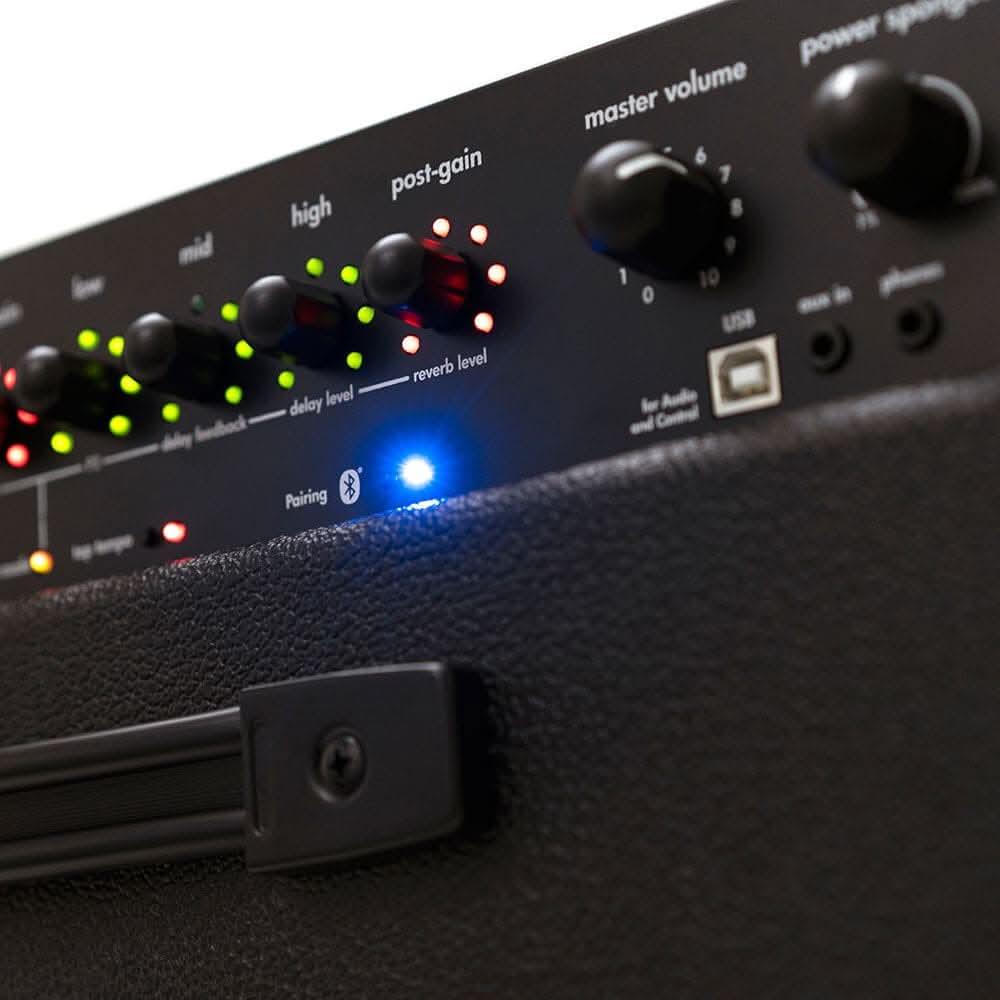 Electric Amps Peavey GIG Guitars