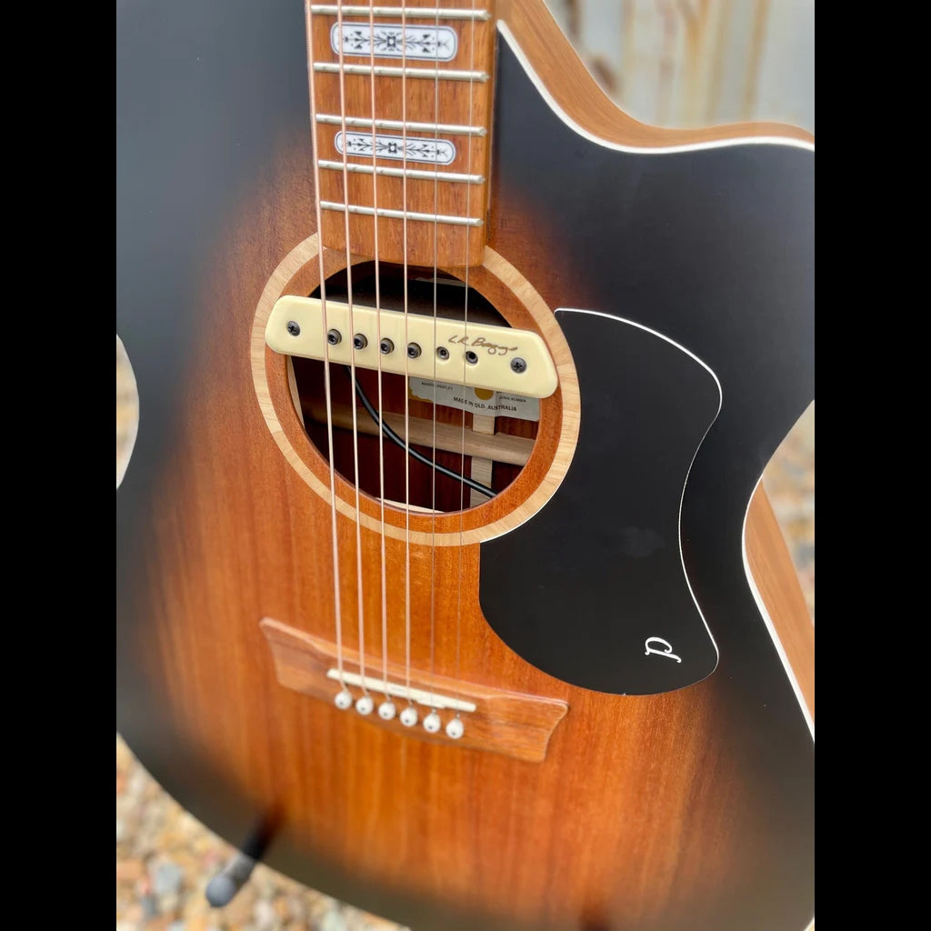 Acoustic/Electric Guitars Pratley Guitars GIG Guitars