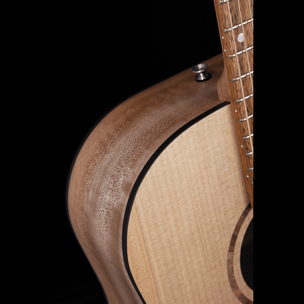 Pratley Classic Series Dreadnought Model Solid Bunya Top, Solid Maple B/S Pratley Guitars Acoustic Guitars