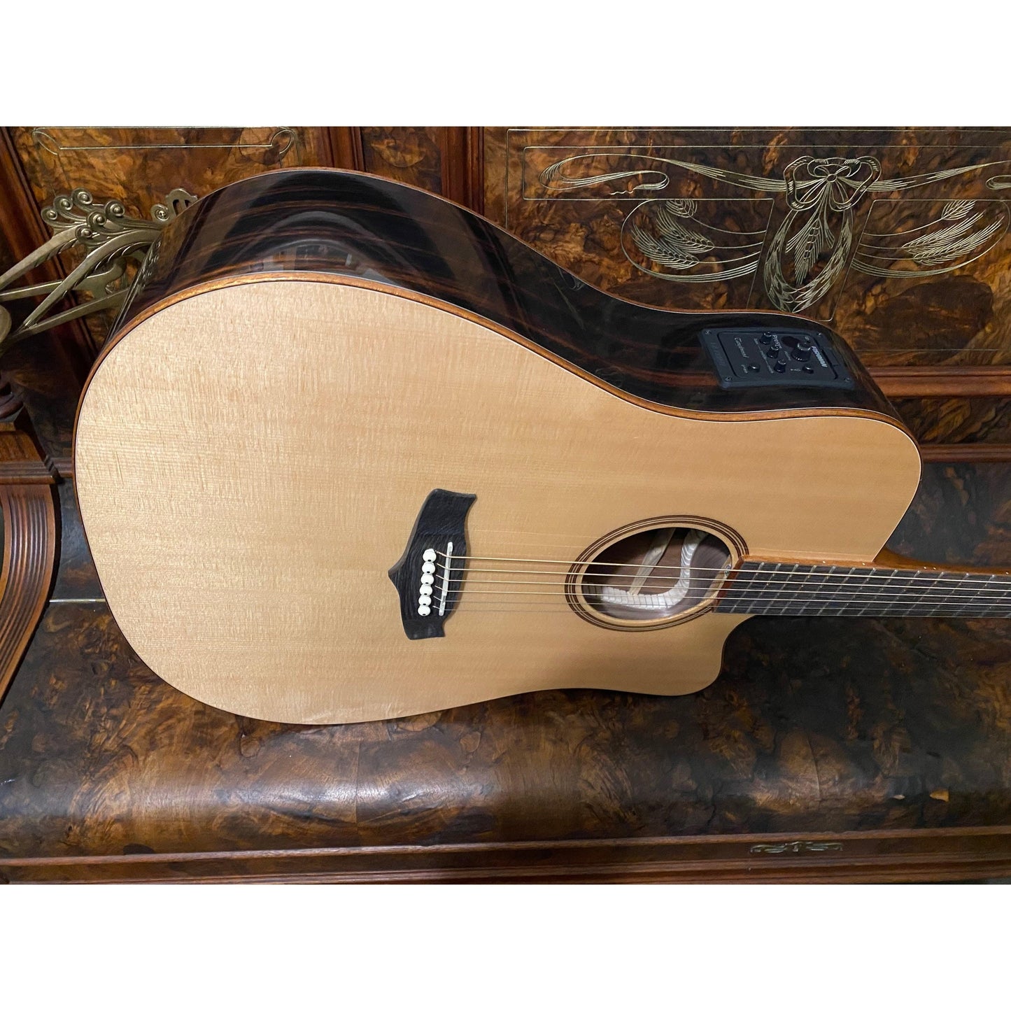 Acoustic/Electric Guitars Tanglewood Guitars GIG Guitars