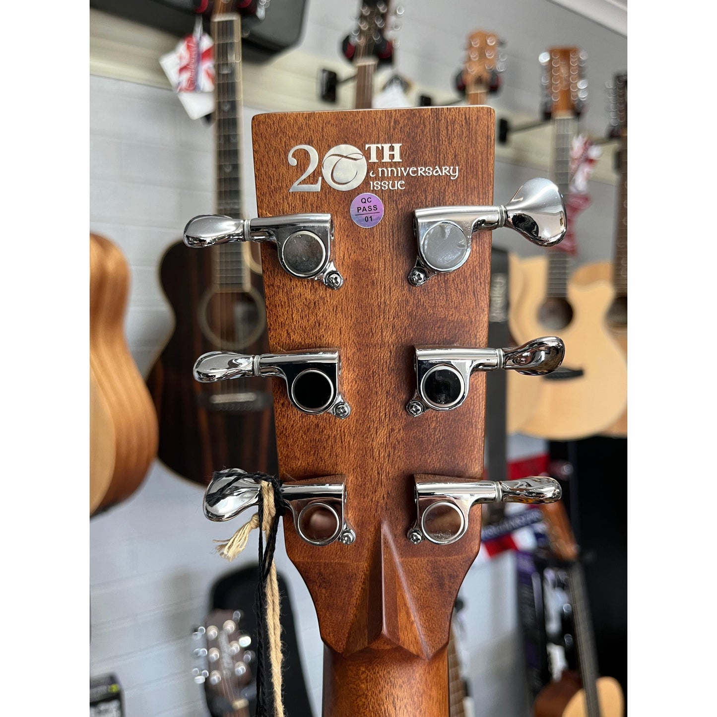 Acoustic Guitars Tanglewood Guitars GIG Guitars