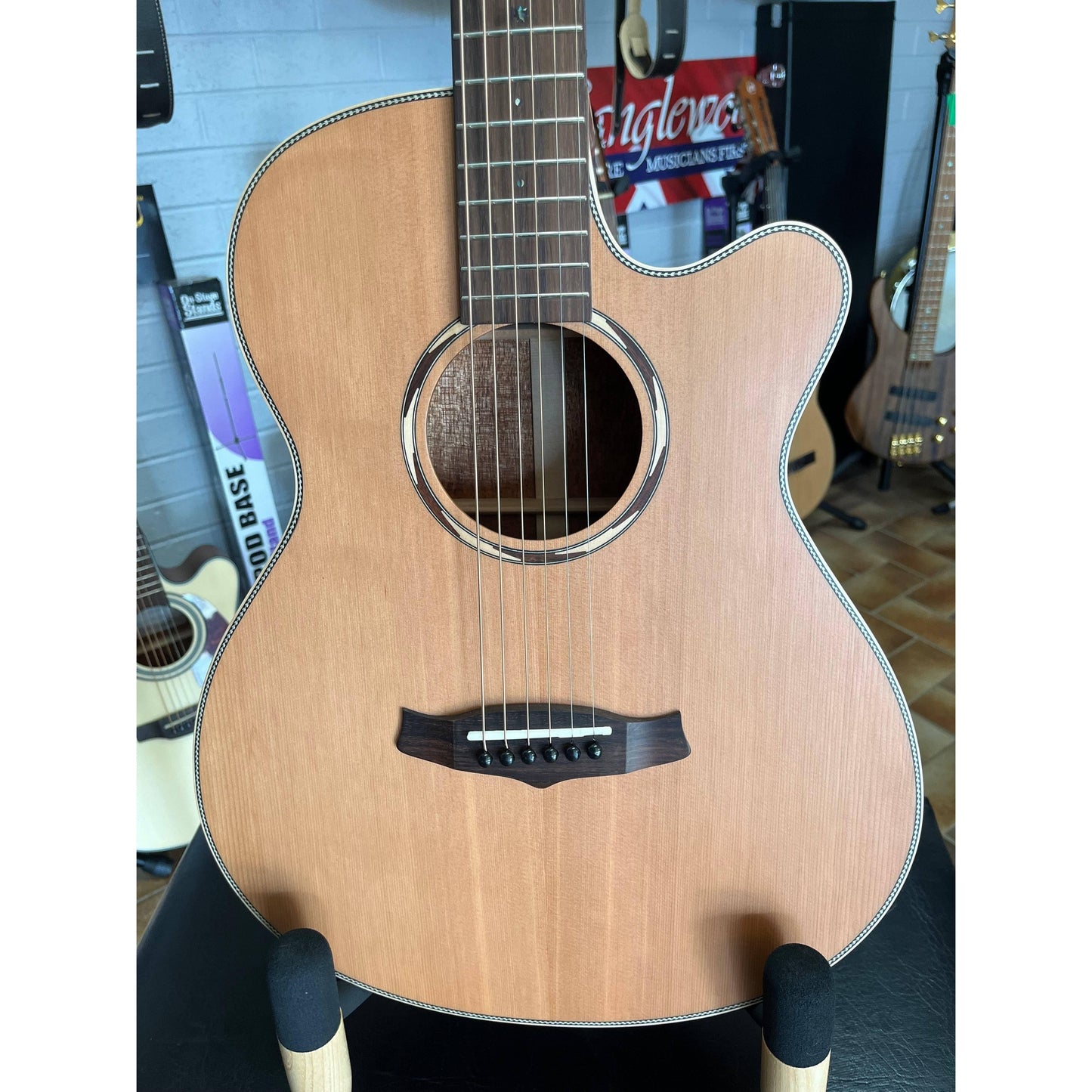 Acoustic Guitars Tanglewood Guitars GIG Guitars