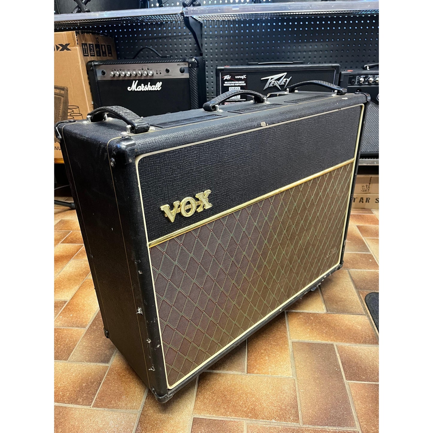 Electric Amps VOX GIG Guitars