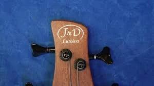 J&D Luthiers