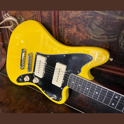 Northstar Pro Commander Electric Guitar Graffiti Yellow Gloss