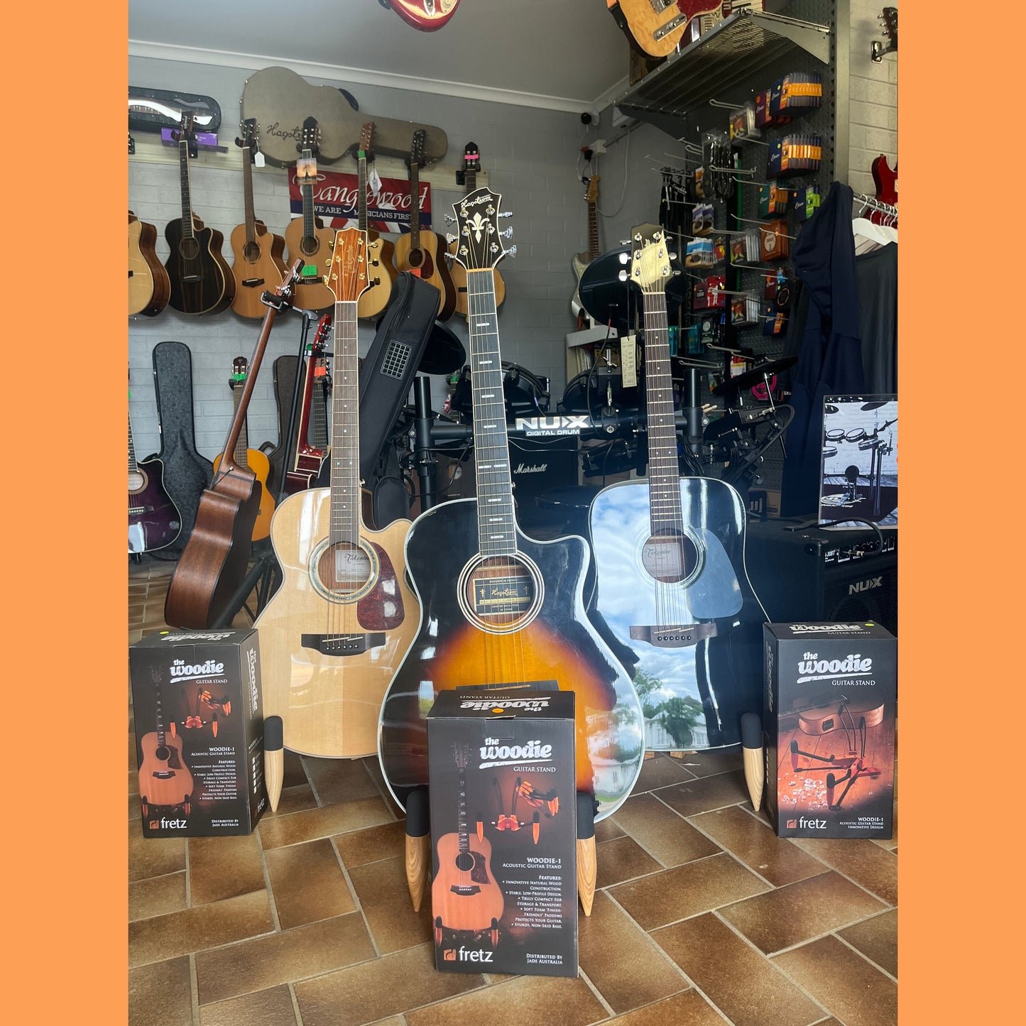 Stands & Hangers Fretz GIG Guitars