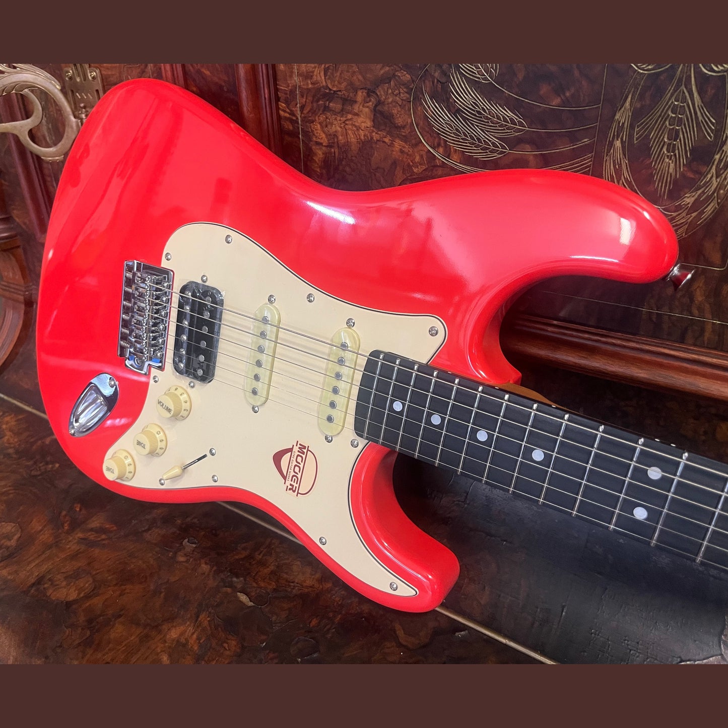 MOOER MSC10 ELITE ST-STYLE ELECTRIC GUITAR (FIESTA RED)