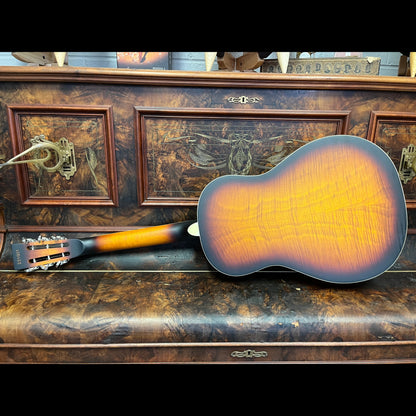 Bourbon Street BSR-1C12-W Resonator Guitar – Flamed Maple - Sunburst