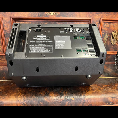 Yamaha EMX212S 12-Input Powered Mixer with FX (2x220W)