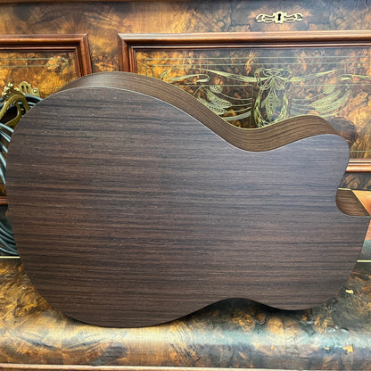 Sigma 000TCE – Compact 000‑Size Cutaway Acoustic‑Electric Guitar