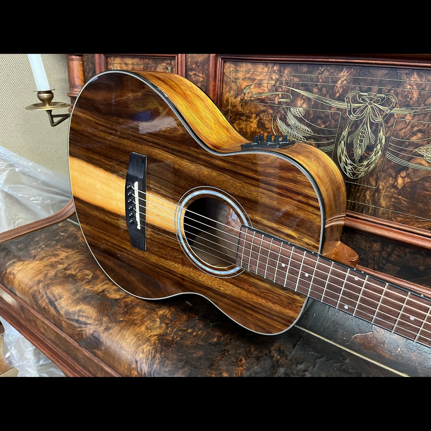 Martinez MAU‑51G‑JTK Acoustic‑Electric Short‑Scale Guitar – Gloss Finish | GIG Guitars