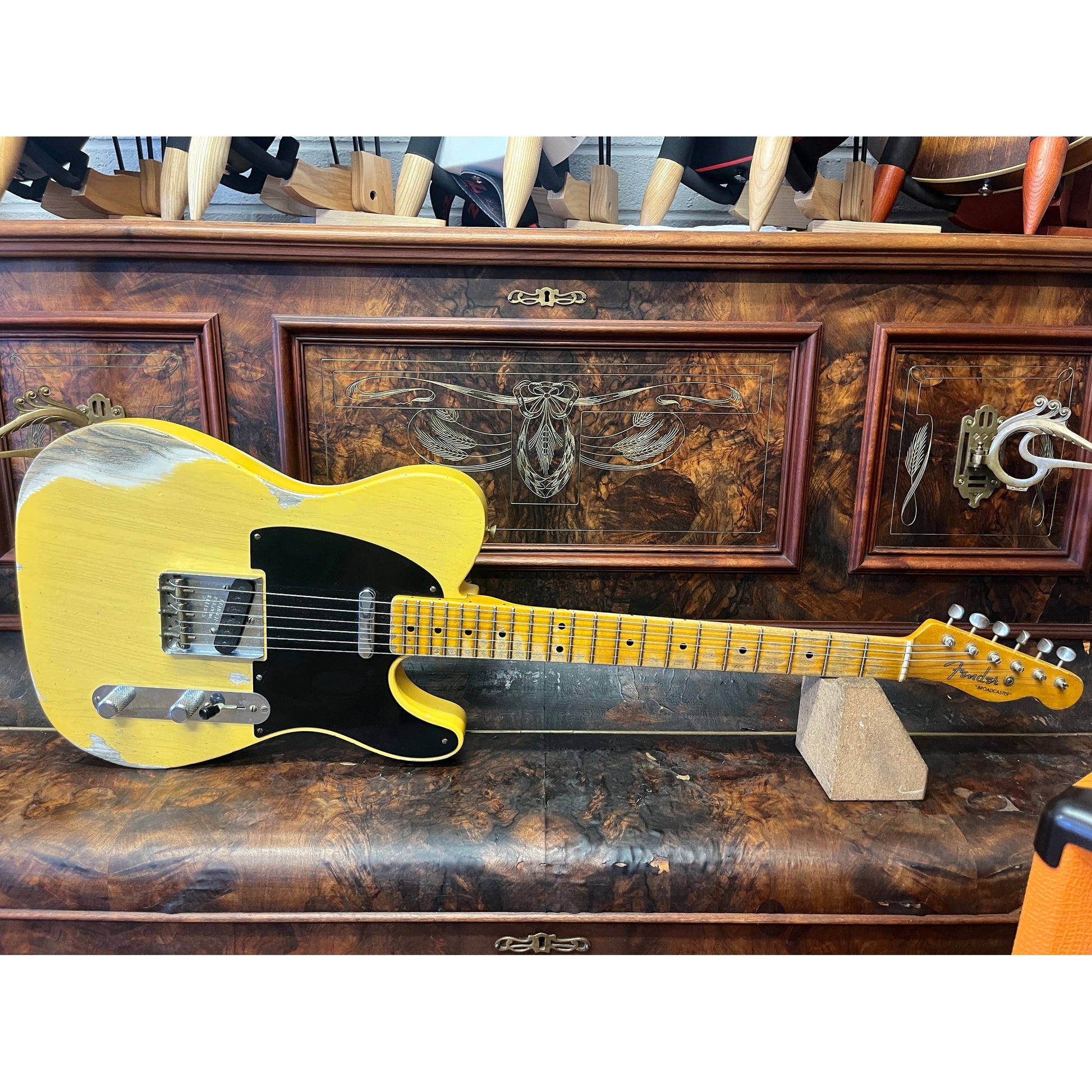 Fender Electric Guitars Collectable, Used, Vintage 4