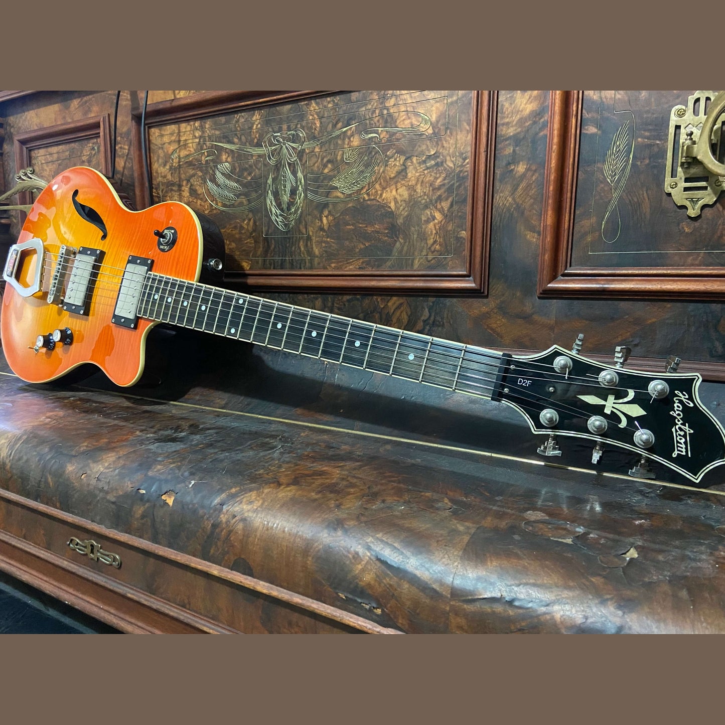 Hagstrom 2007  Limited Edition D2F Deluxe-F Mandarin Burst