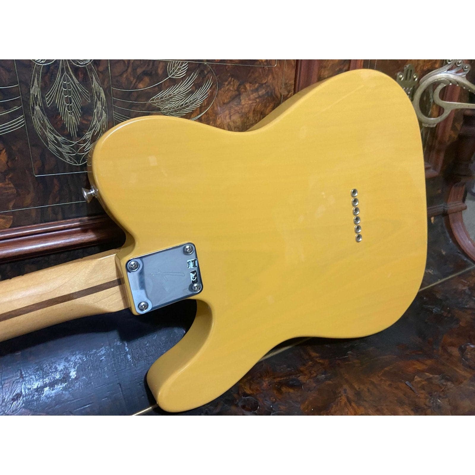 Fender Player Telecaster®, Maple Fingerboard, Butterscotch Blonde - GIG Guitars