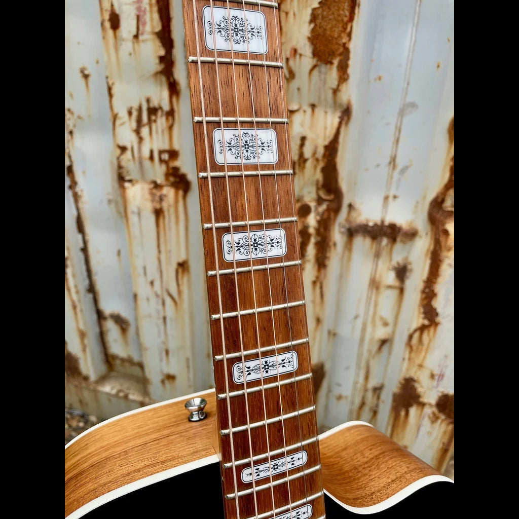 Pratley Ash Grunwald Signature OM Cutaway - Blackwood Vintage Burst