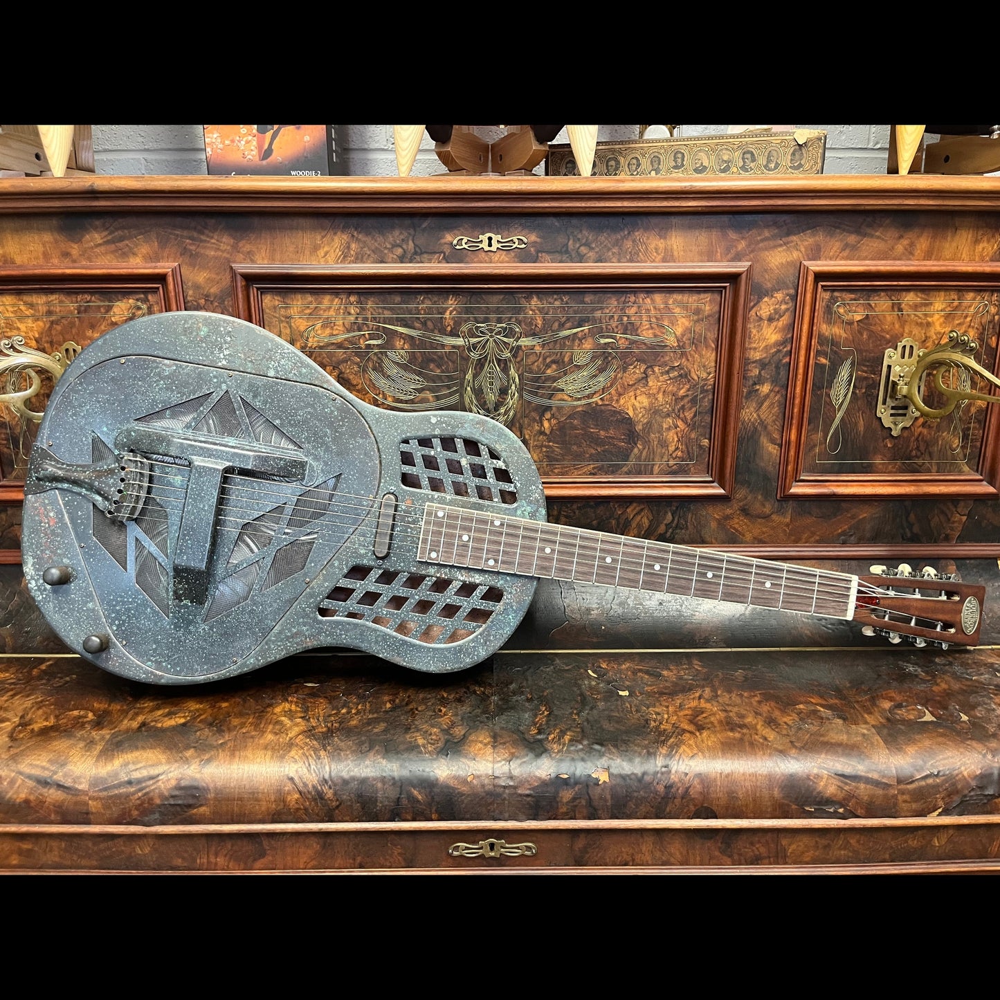 Resonator Bourbon Street Guitars GIG Guitars