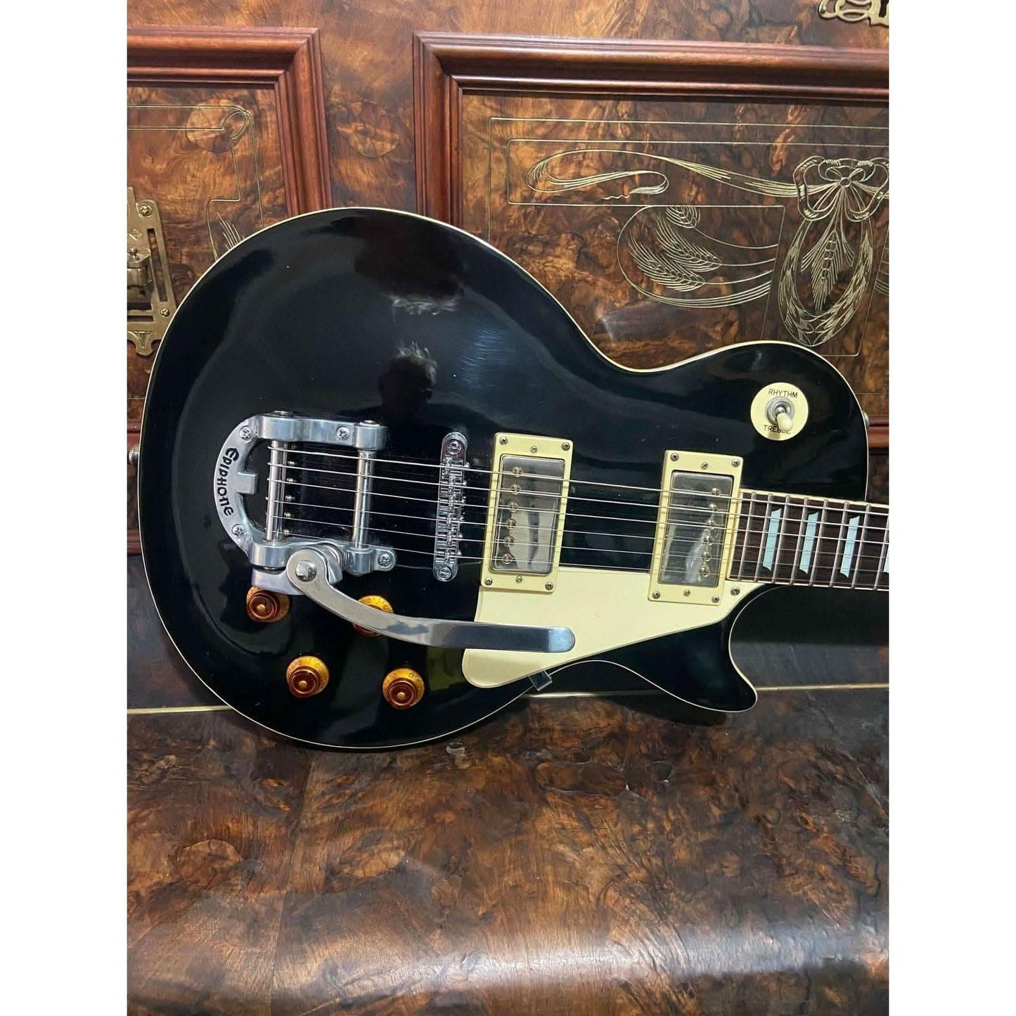 Rare 1999 Epiphone Les Paul Vibratone Black - GIG Guitars