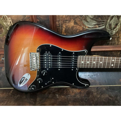 Fender American Special Stratocaster HSS, Rosewood Fingerboard, 3-Color Sunburst - GIG Guitars