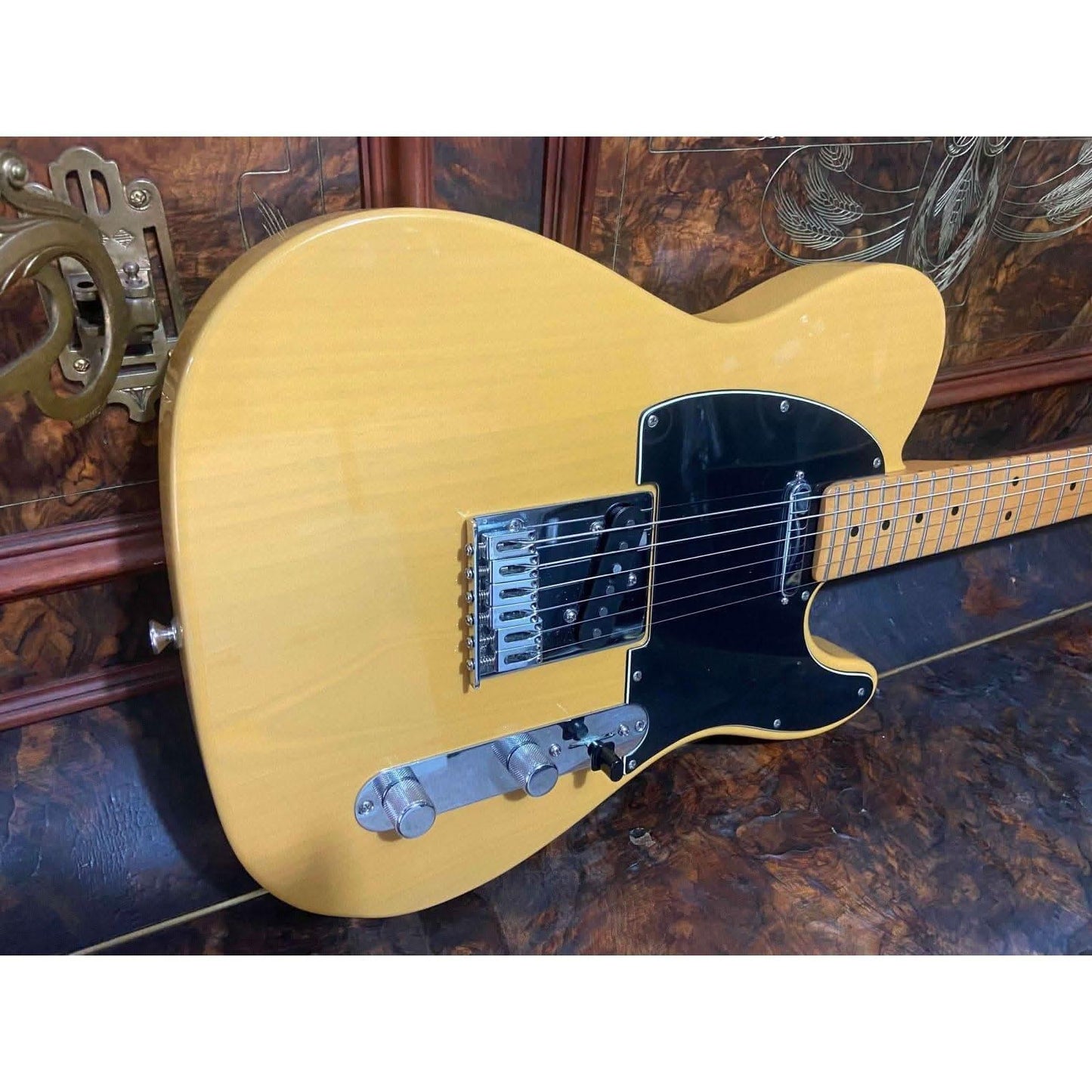 Fender Player Telecaster®, Maple Fingerboard, Butterscotch Blonde - GIG Guitars