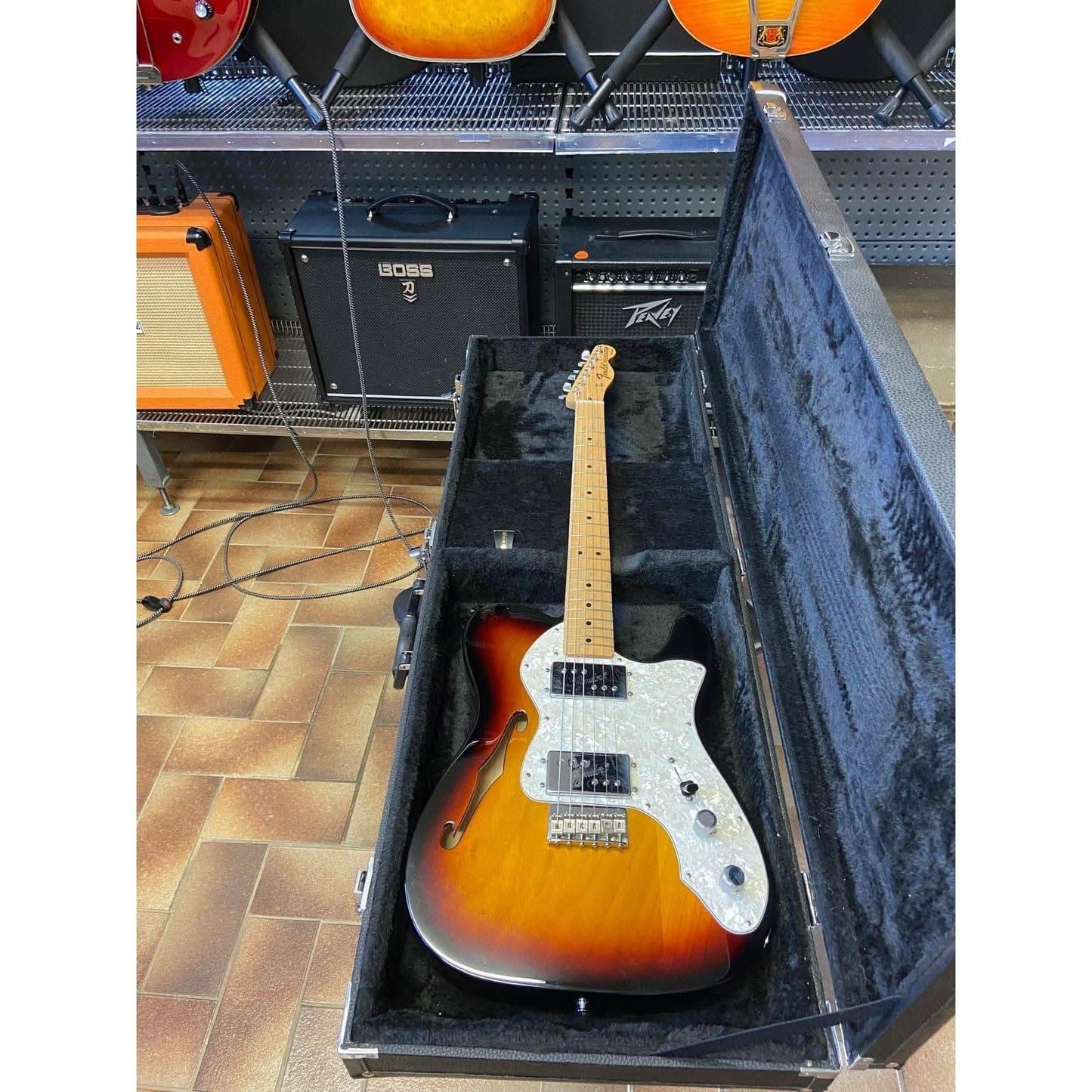 Fender Telecaster Thinline Classic Series ’72 Sunburst 2014 - GIG Guitars