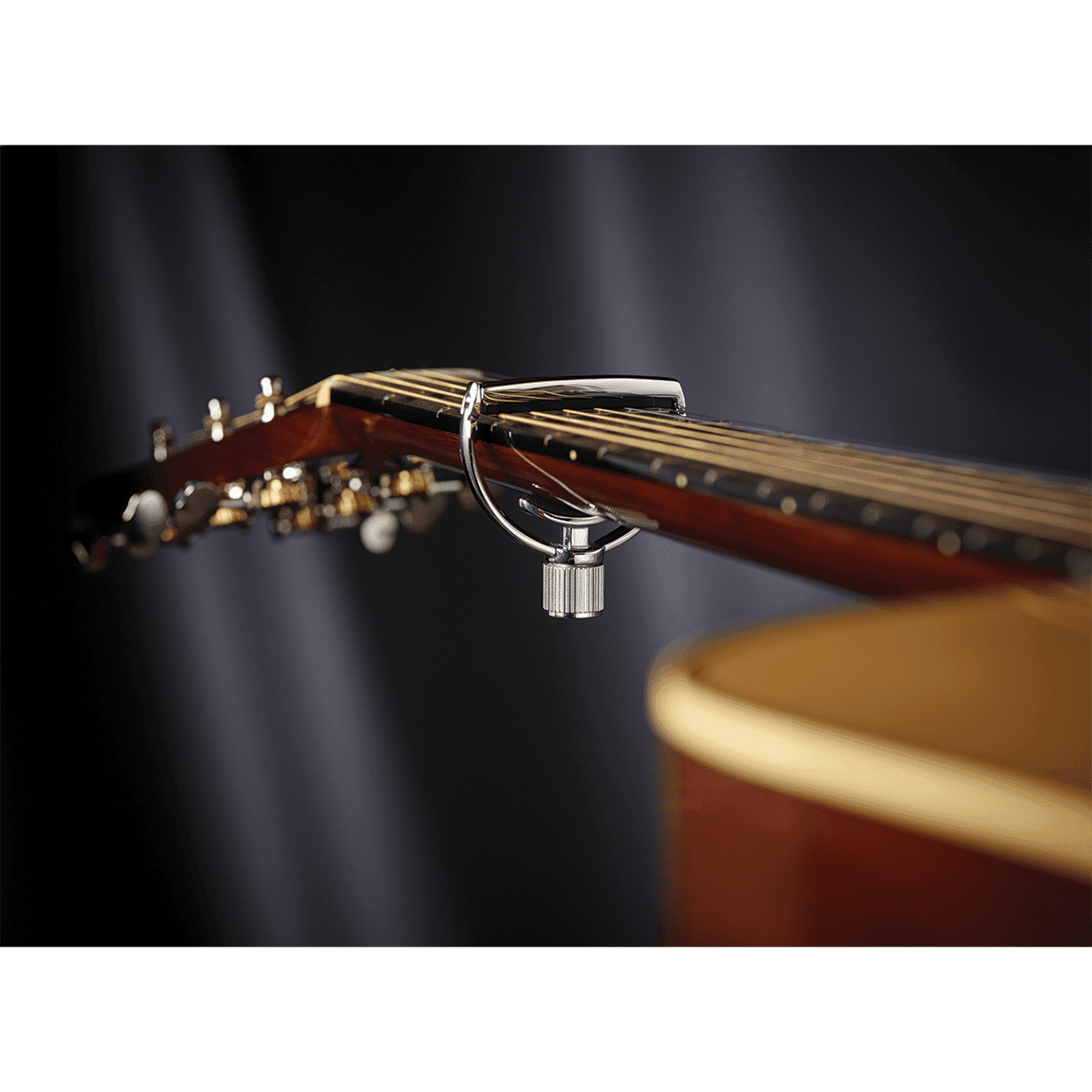 Capos G7th GIG Guitars