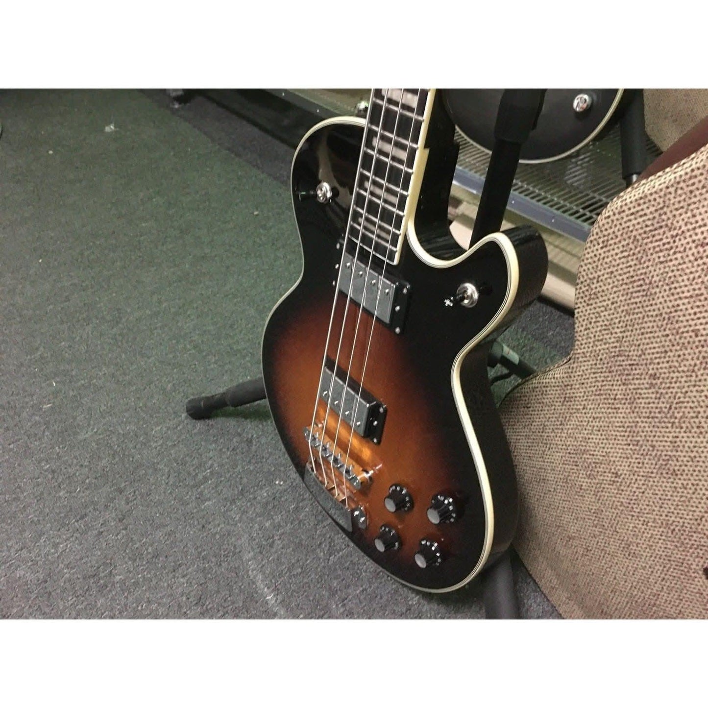 Hagstrom Swede Bass Guitar in Tobacco Sunburst Gloss - GIG Guitars