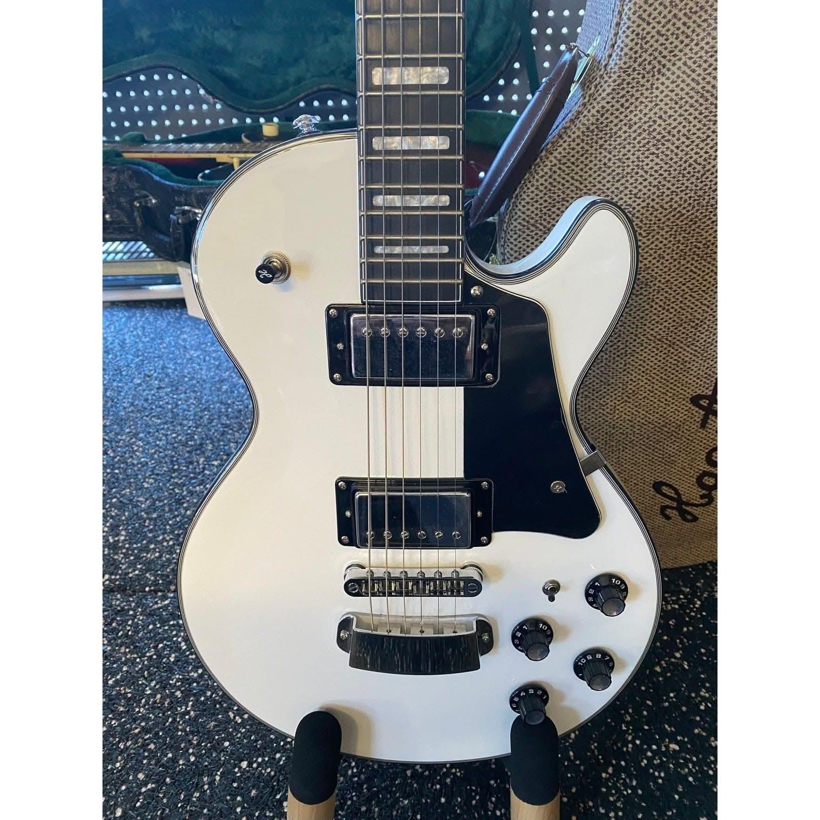 Hagstrom Super Swede Guitar in White Gloss - GIG Guitars