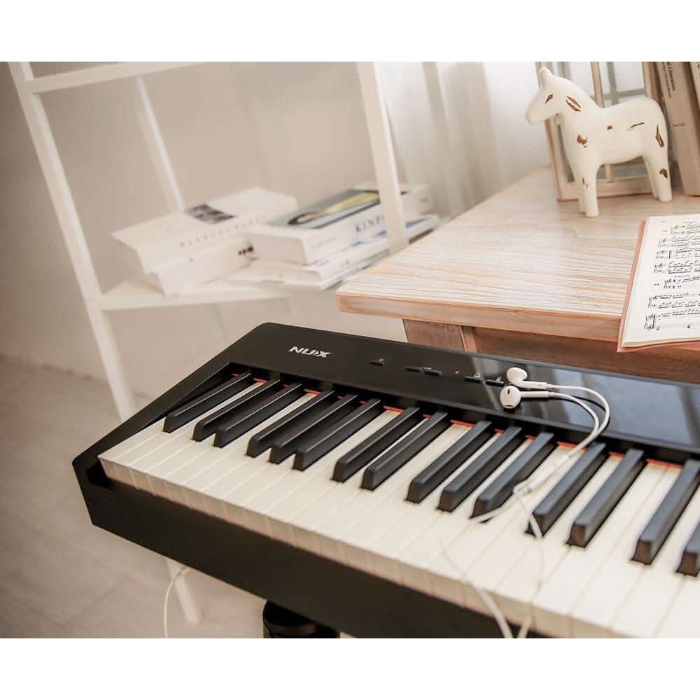 NU-X NPK-10 Portable 88-Key Digital Piano in Black NU-X Products Electric Piano