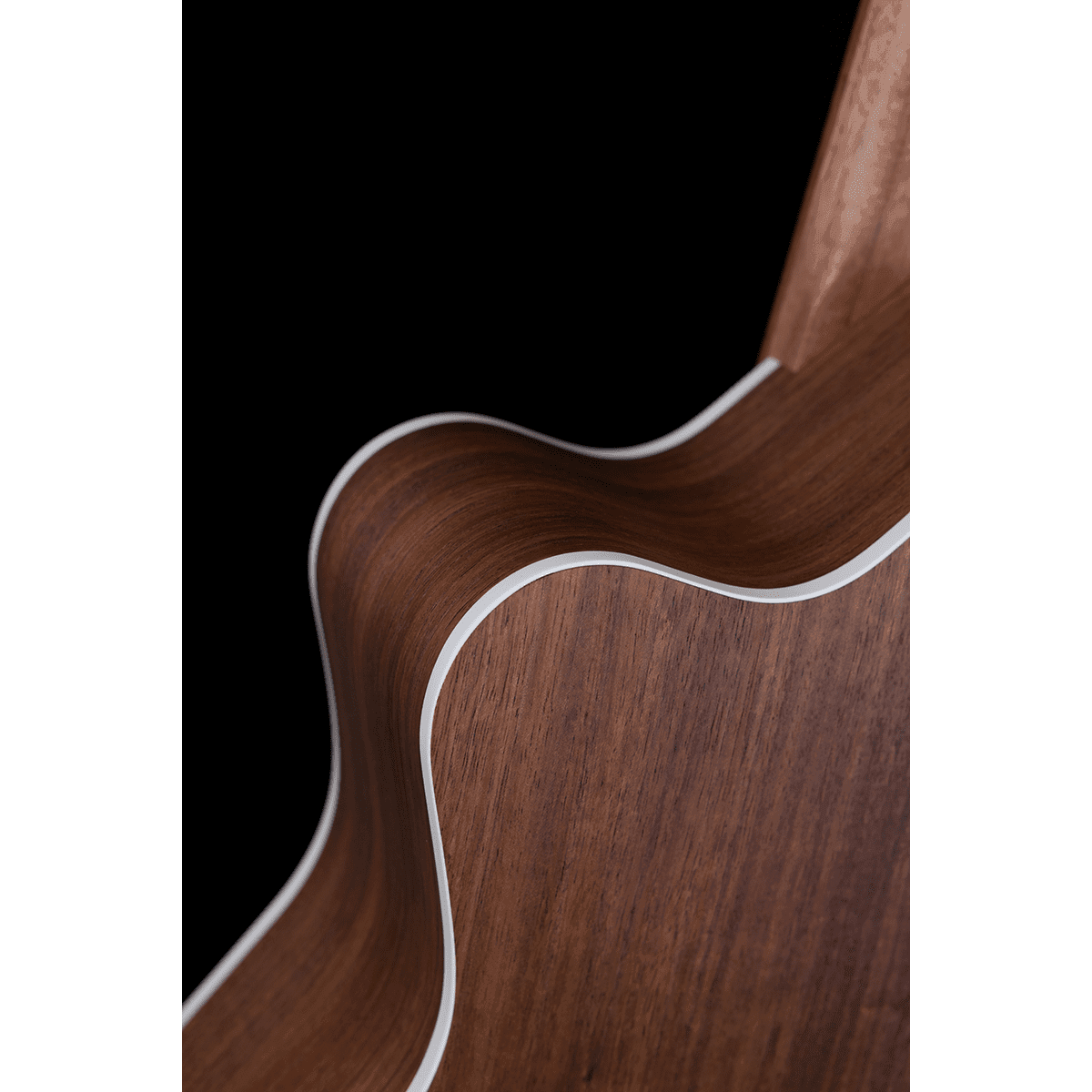 Pratley Classic Series OM Cutaway Model Solid Bunya Top, Solid Blackwood B/S - GIG Guitars