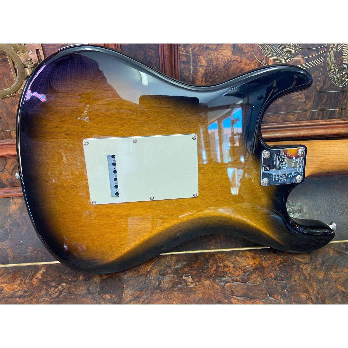 Sceptre Ventana Deluxe Double Cutaway HSS See Thru 2 Tone Sunburst Sceptre Electric Guitars