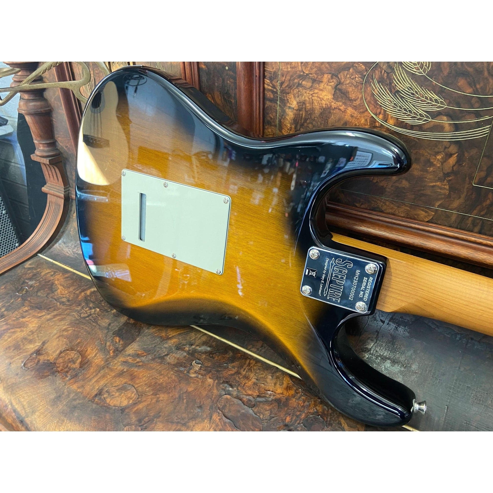 Sceptre Ventana Deluxe Double Cutaway HSS See Thru 2 Tone Sunburst Sceptre Electric Guitars