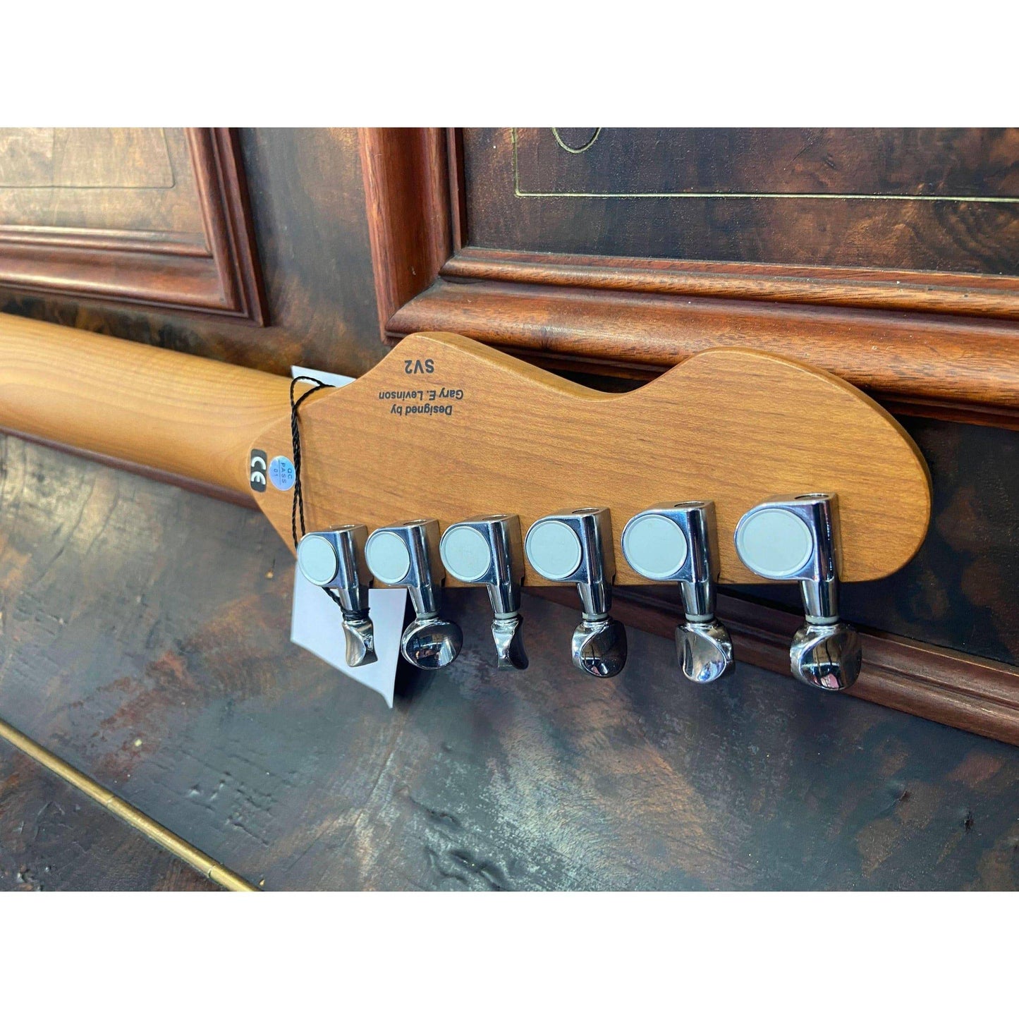 Sceptre Ventana Deluxe Double Cutaway HSS See Thru 2 Tone Sunburst Sceptre Electric Guitars