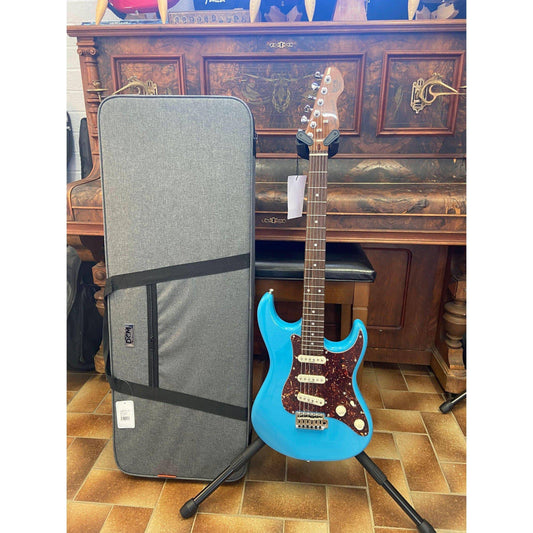 Sceptre Ventana Std Double Cutaway Sonic Blue SSS + Bonus Pack